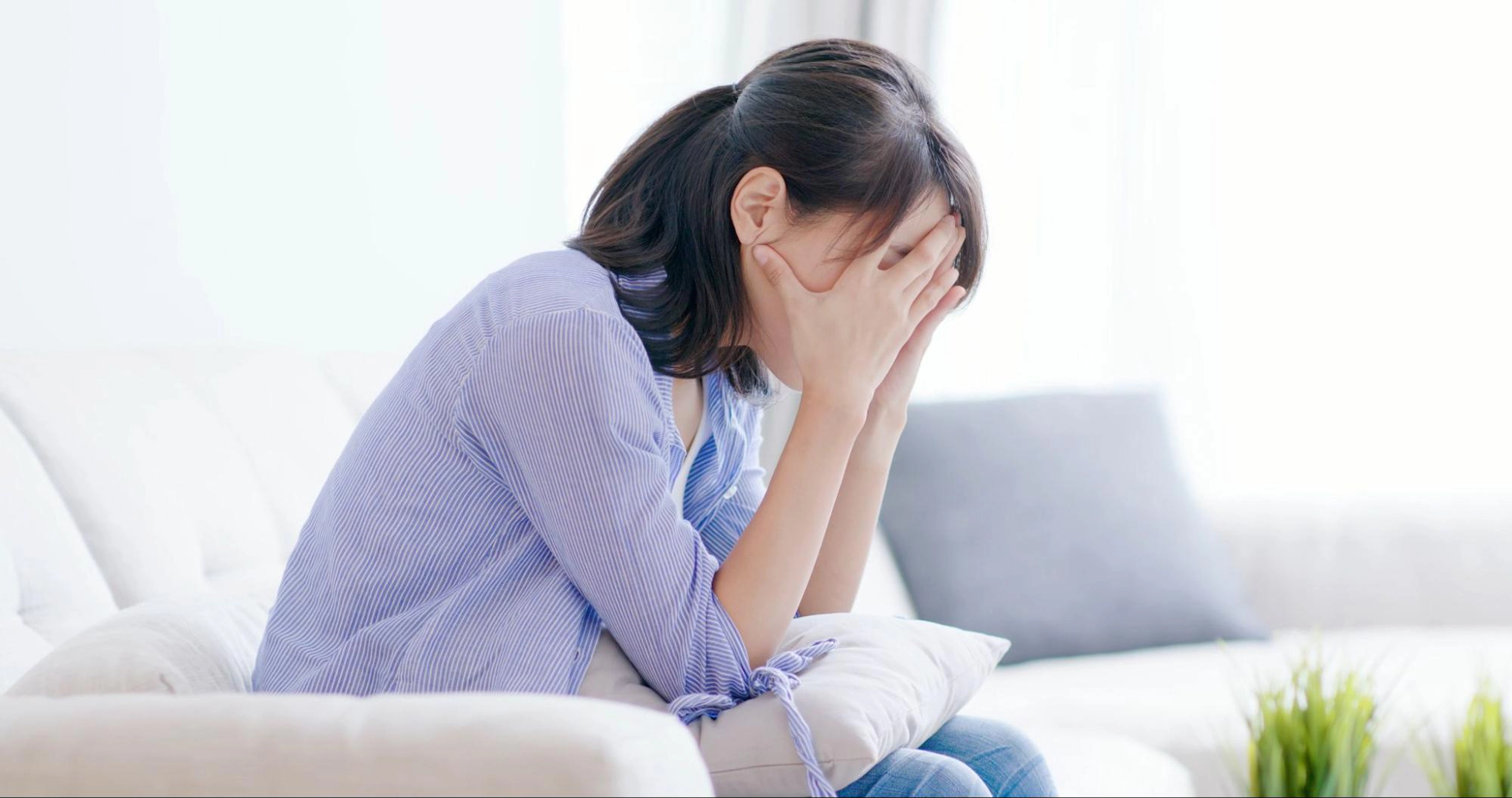 もしかして更年期うつ?原因・症状・セルフチェックと対処法を徹底解説