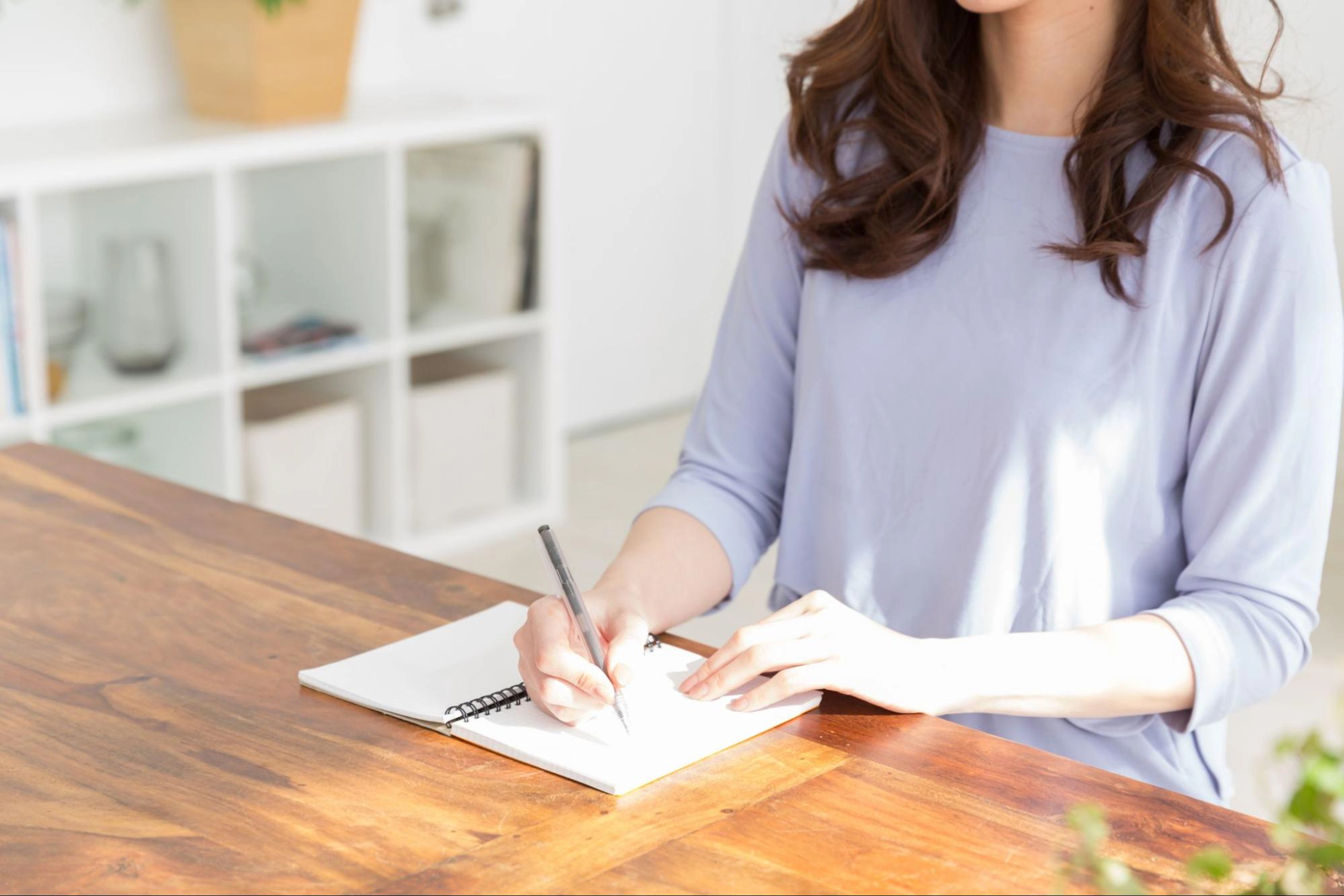平均的な生理の周期や期間が知りたい！受診の目安や体に与える影響は？