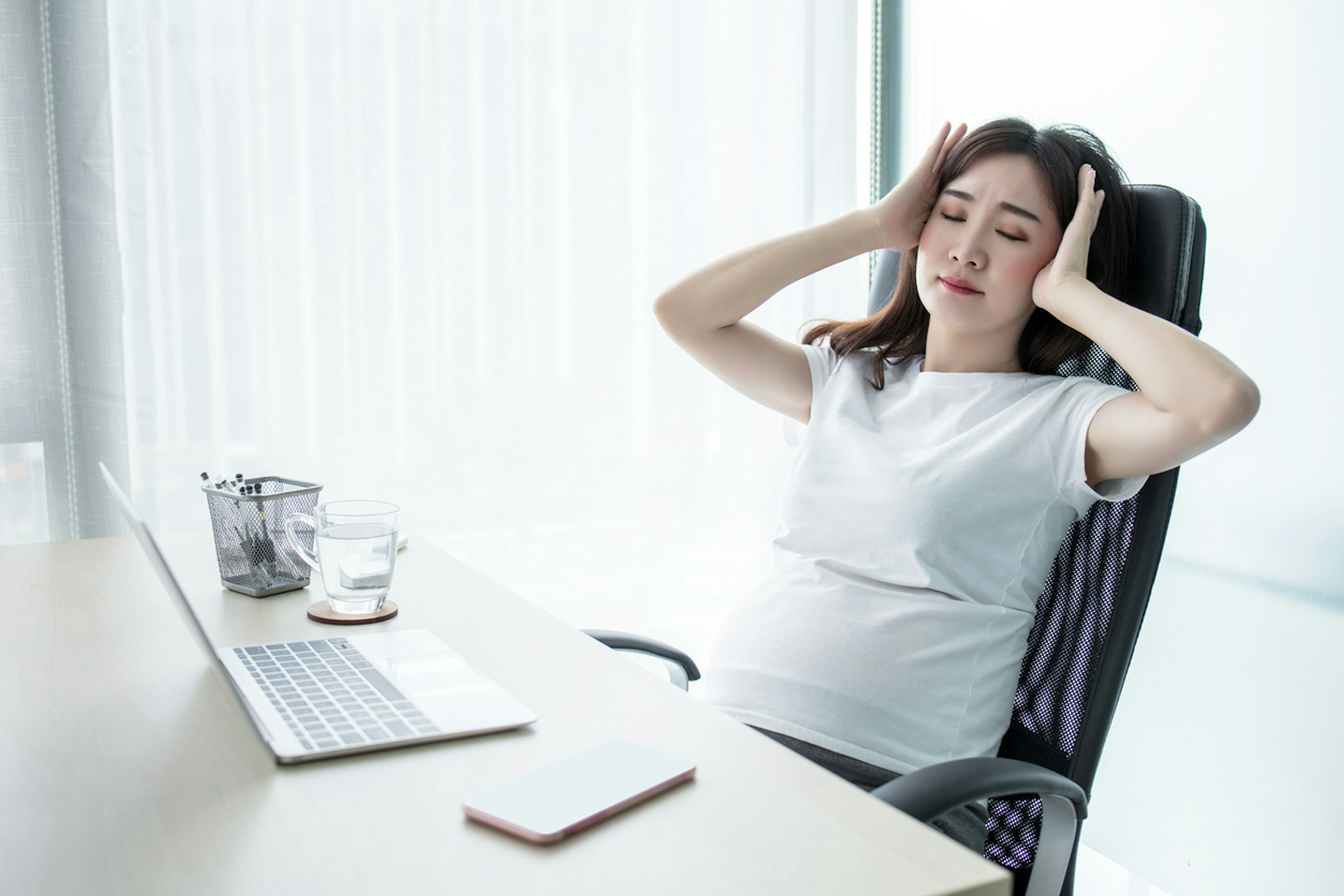 【体験談付き】臨月に眠いのはなぜ？原因と対処法をわかりやすく解説